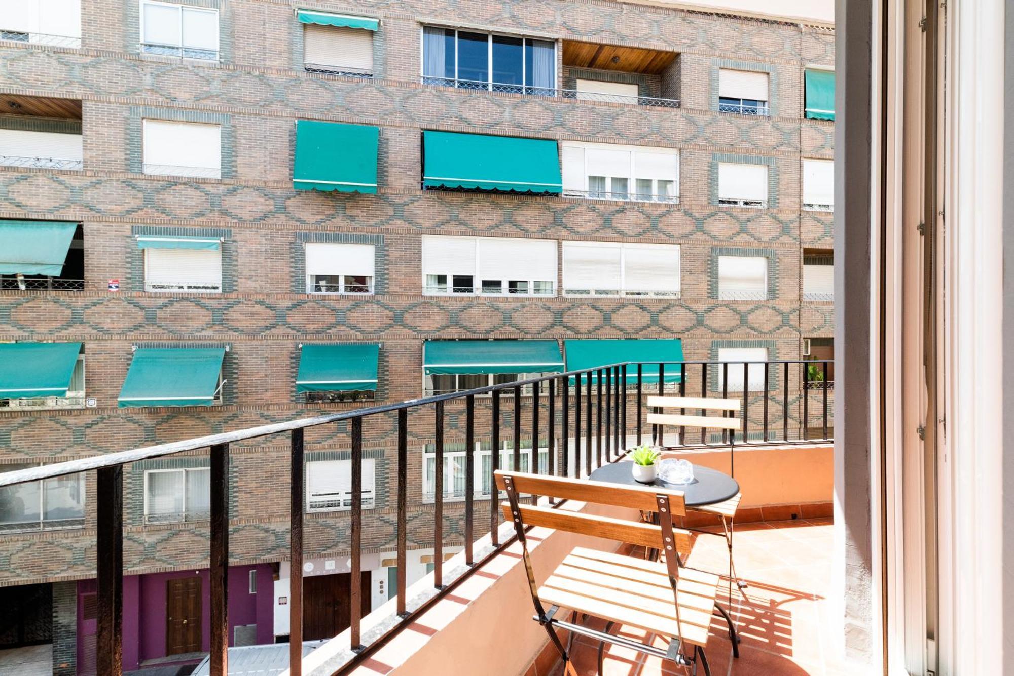Wekey Homes Centrico Y Familiar, Parking Incluido * Granada